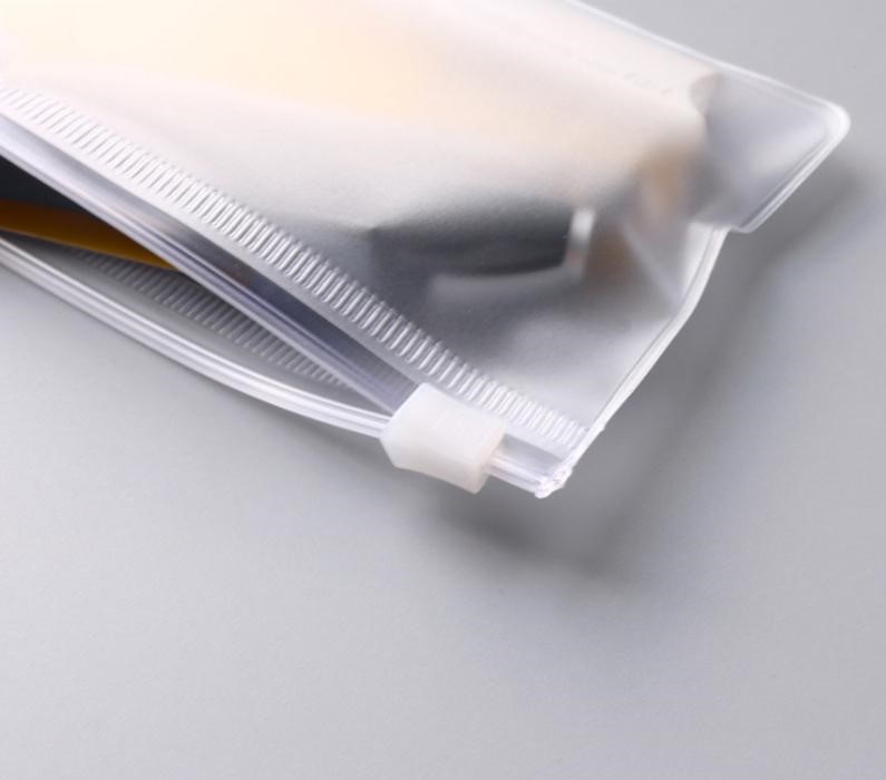 High Quality PVC Transparent Frosted Plastic Zipper Bag / Ziplock Bag -  Plastic Pouches